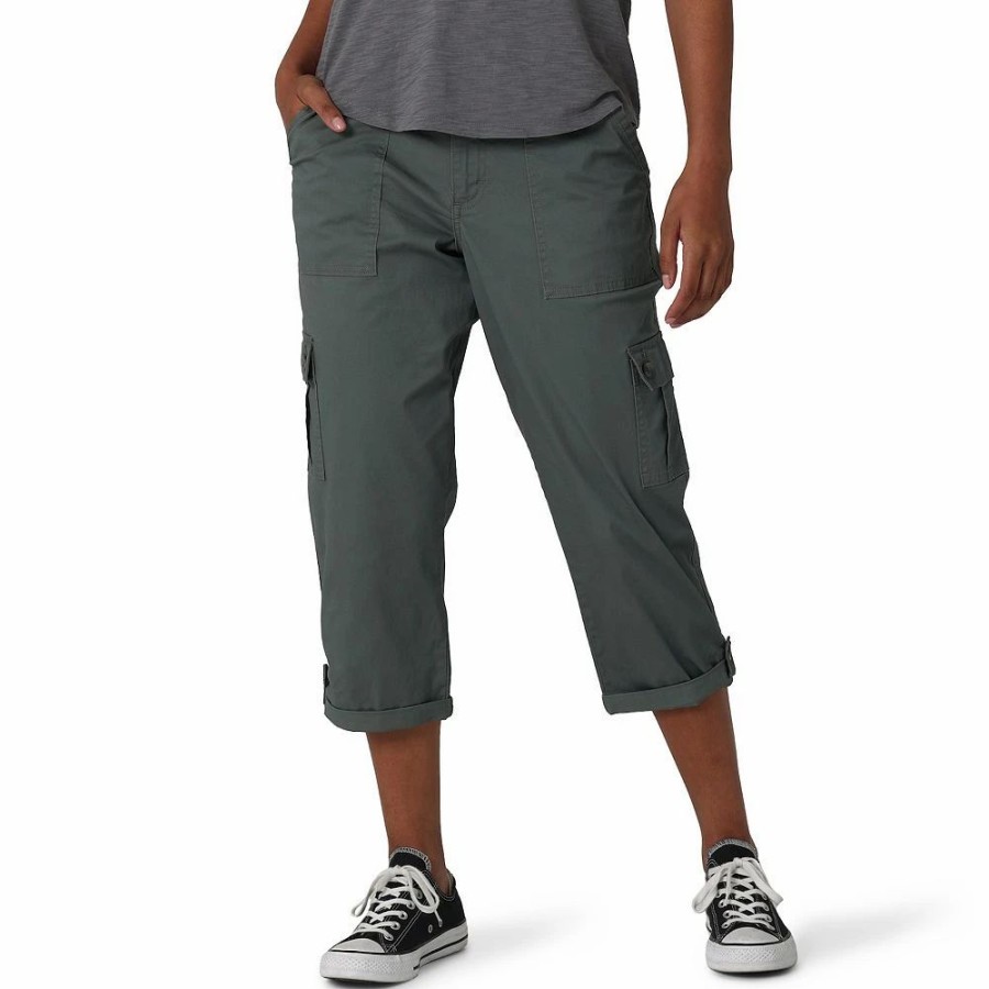 Crops & Capris * | Women'S Lee Flex-To-Go Cargo Capri Pants