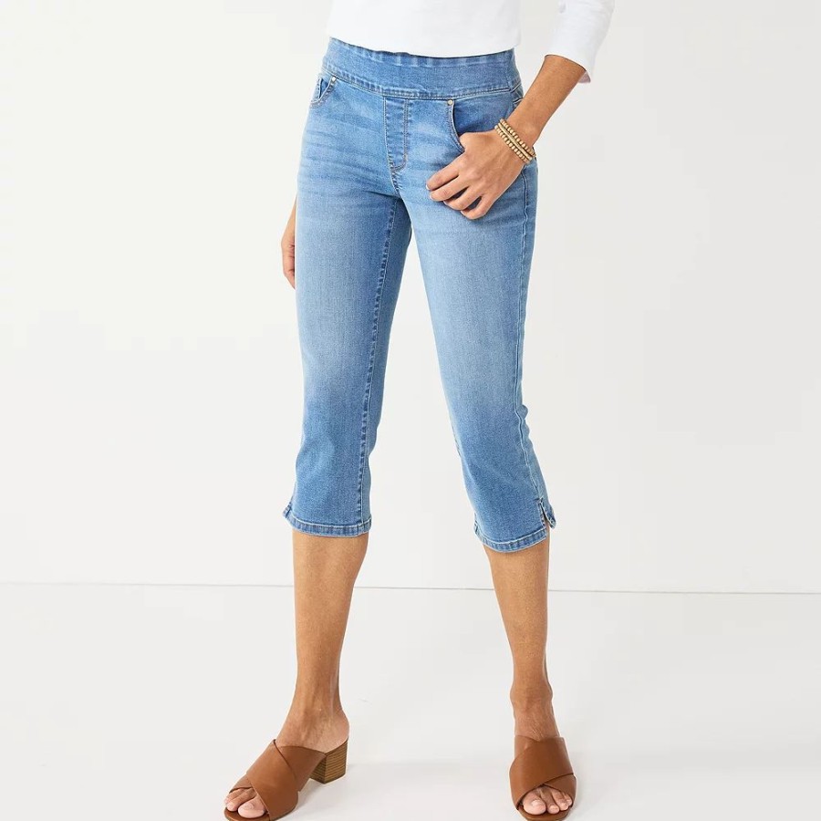 Crops & Capris * | Petite Croft & Barrow Pull-On Denim Capri